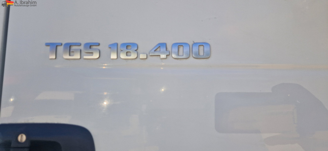 MAN TGS 18.400 PTO für Kompressor sehr sauber, 8x baugleich - Vetopöytäauto: kuva MAN TGS 18.400 PTO für Kompressor sehr sauber, 8x baugleich - Vetopöytäauto MAN TGS 18.400 PTO für Kompressor sehr sauber, 8x baugleich - Vetopöytäauto: kuva MAN TGS 18.400 PTO für Kompressor sehr sauber, 8x baugleich - Vetopöytäauto