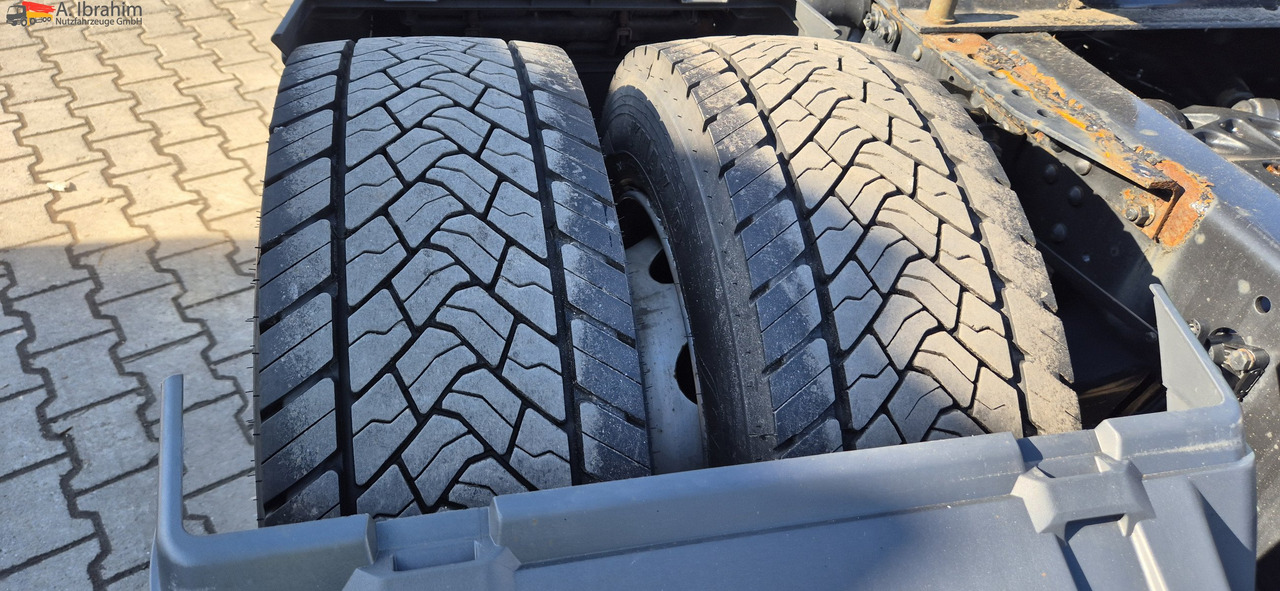 MAN TGX 18.460 Retarder, Klima, 1. Hand 04 2018 - Vetopöytäauto: kuva MAN TGX 18.460 Retarder, Klima, 1. Hand 04 2018 - Vetopöytäauto MAN TGX 18.460 Retarder, Klima, 1. Hand 04 2018 - Vetopöytäauto: kuva MAN TGX 18.460 Retarder, Klima, 1. Hand 04 2018 - Vetopöytäauto