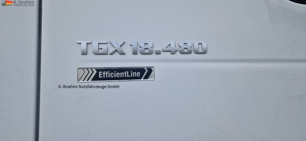 MAN TGX 18.480 Kipphydraulik, Retarder Standklima - Vetopöytäauto: kuva MAN TGX 18.480 Kipphydraulik, Retarder Standklima - Vetopöytäauto MAN TGX 18.480 Kipphydraulik, Retarder Standklima - Vetopöytäauto: kuva MAN TGX 18.480 Kipphydraulik, Retarder Standklima - Vetopöytäauto
