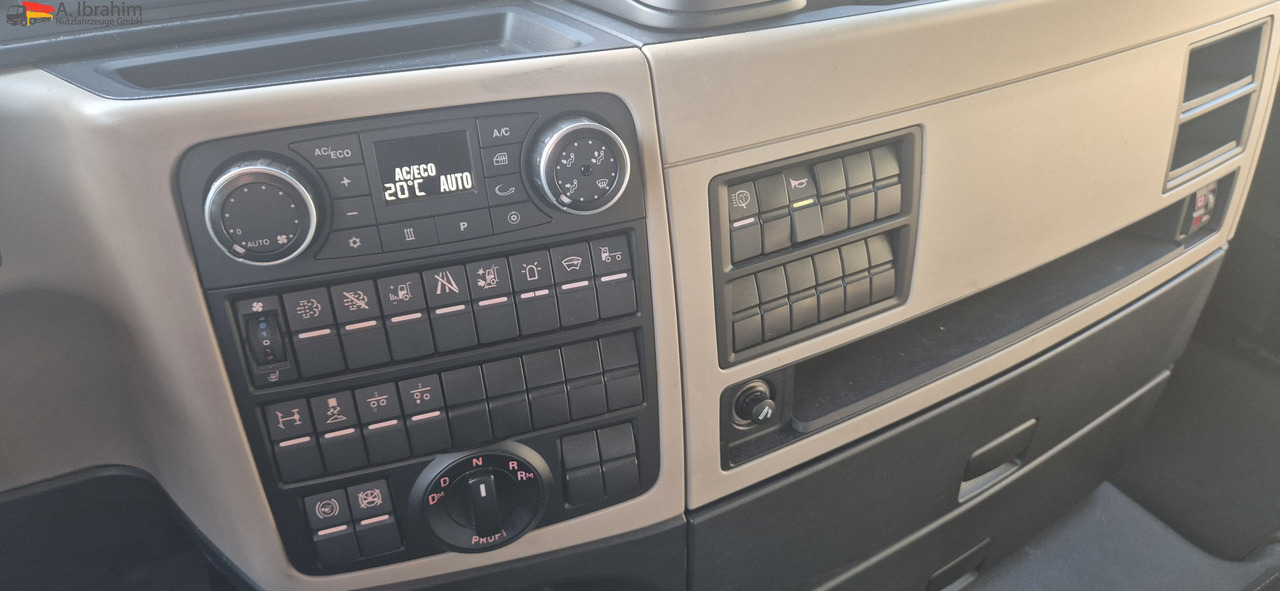 MAN TGX 18.500 Retarder | Standklima | XXL | 2x Tank | LED | deutsches Fahrzeug - Vetopöytäauto: kuva MAN TGX 18.500 Retarder | Standklima | XXL | 2x Tank | LED | deutsches Fahrzeug - Vetopöytäauto MAN TGX 18.500 Retarder | Standklima | XXL | 2x Tank | LED | deutsches Fahrzeug - Vetopöytäauto: kuva MAN TGX 18.500 Retarder | Standklima | XXL | 2x Tank | LED | deutsches Fahrzeug - Vetopöytäauto