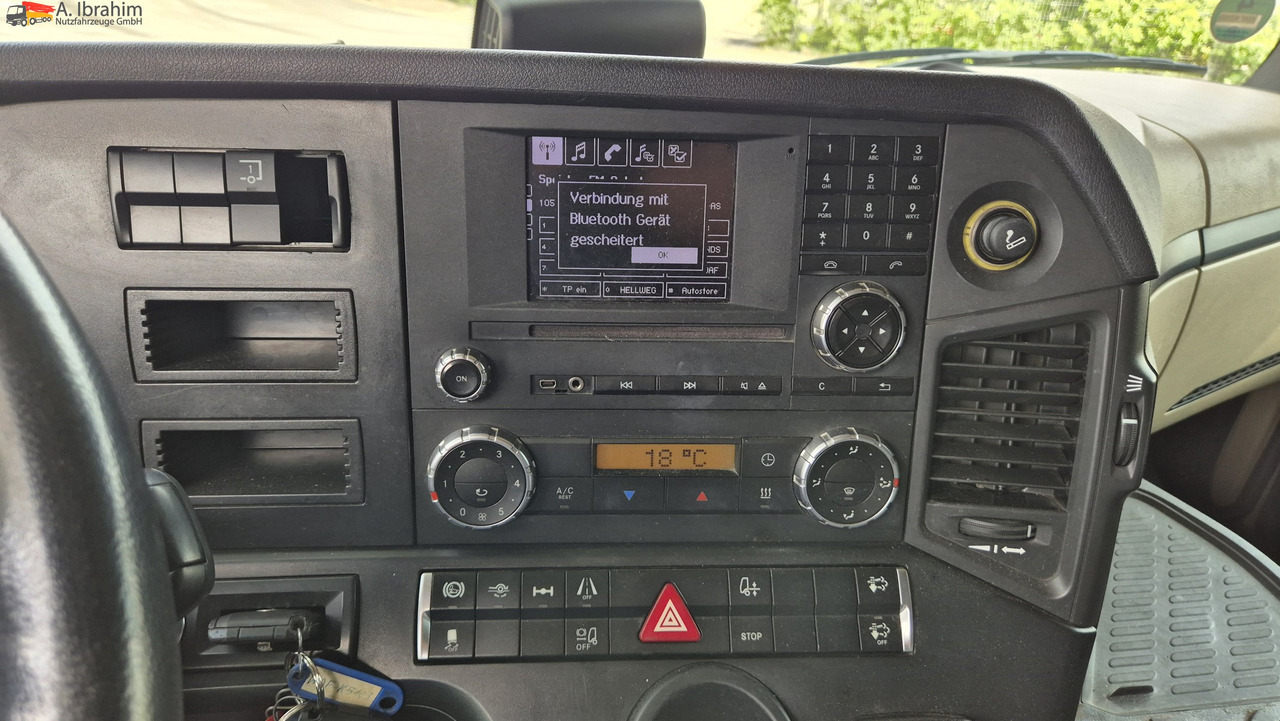 Vetopöytäauto Mercedes-Benz 1843 DB 1843 mit PTU für Kompressor: kuva Vetopöytäauto Mercedes-Benz 1843 DB 1843 mit PTU für Kompressor