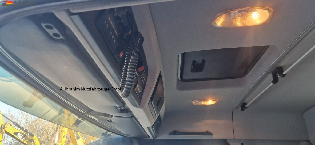 Mercedes-Benz 2643 6x4, Blatt Luft, scheckheft Mercedes - Vetopöytäauto: kuva Mercedes-Benz 2643 6x4, Blatt Luft, scheckheft Mercedes - Vetopöytäauto Mercedes-Benz 2643 6x4, Blatt Luft, scheckheft Mercedes - Vetopöytäauto: kuva Mercedes-Benz 2643 6x4, Blatt Luft, scheckheft Mercedes - Vetopöytäauto