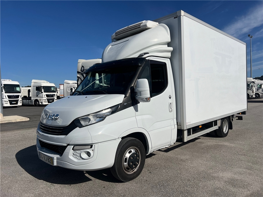 Iveco daily 35-180 - Kylmäauto: kuva Iveco daily 35-180 - Kylmäauto Iveco daily 35-180 - Kylmäauto: kuva Iveco daily 35-180 - Kylmäauto