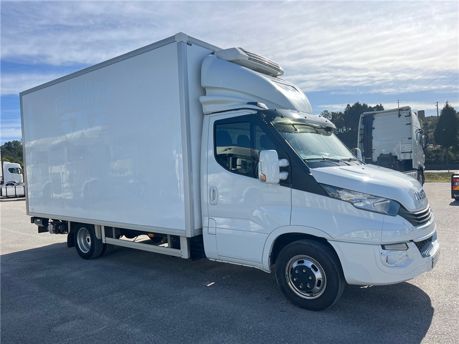 Iveco daily 35-180 - Kylmäauto: kuva Iveco daily 35-180 - Kylmäauto Iveco daily 35-180 - Kylmäauto: kuva Iveco daily 35-180 - Kylmäauto