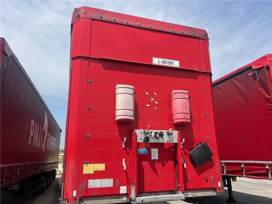 SCHMITZ CARGOBULL SCB-S3T TETO ELEVAR - Pressukapellipuoliperävaunu: kuva SCHMITZ CARGOBULL SCB-S3T TETO ELEVAR - Pressukapellipuoliperävaunu SCHMITZ CARGOBULL SCB-S3T TETO ELEVAR - Pressukapellipuoliperävaunu: kuva SCHMITZ CARGOBULL SCB-S3T TETO ELEVAR - Pressukapellipuoliperävaunu