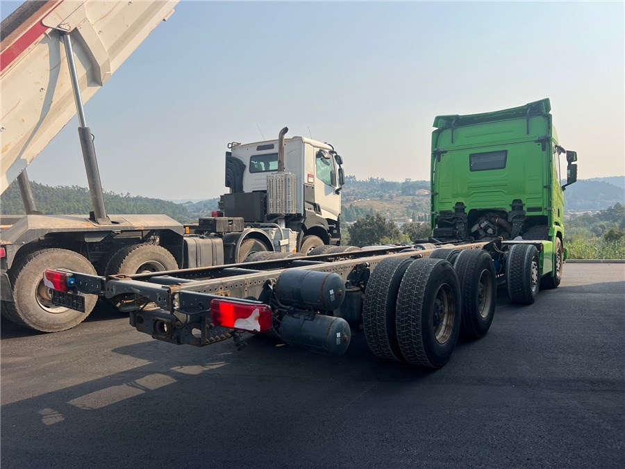 Scania R650 - Kuorma-auto alusta: kuva Scania R650 - Kuorma-auto alusta Scania R650 - Kuorma-auto alusta: kuva Scania R650 - Kuorma-auto alusta