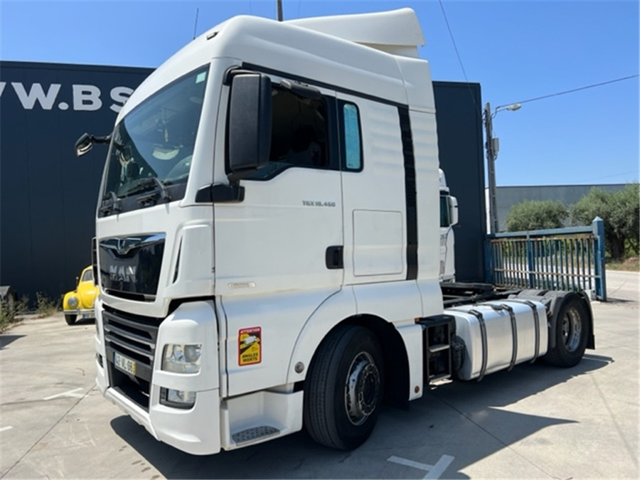 MAN TGX 18.460 - Vetopöytäauto: kuva MAN TGX 18.460 - Vetopöytäauto MAN TGX 18.460 - Vetopöytäauto: kuva MAN TGX 18.460 - Vetopöytäauto