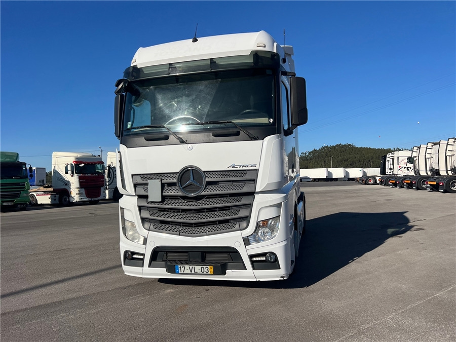 MERCEDES-BENZ 1845 / RETARDER - Vetopöytäauto: kuva MERCEDES-BENZ 1845 / RETARDER - Vetopöytäauto MERCEDES-BENZ 1845 / RETARDER - Vetopöytäauto: kuva MERCEDES-BENZ 1845 / RETARDER - Vetopöytäauto