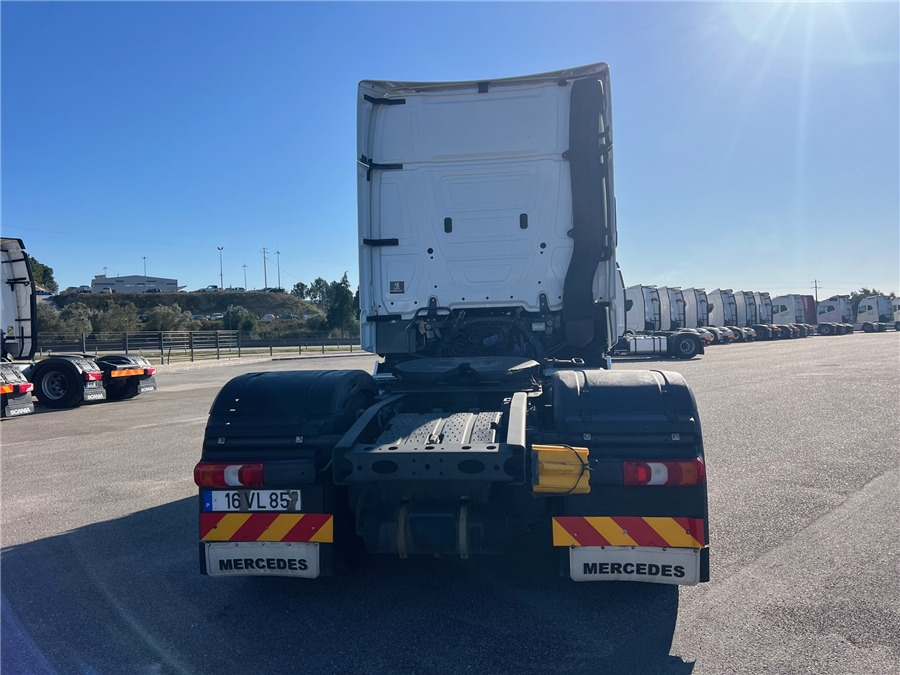 MERCEDES-BENZ 1863 AMG / RETARDER - Vetopöytäauto: kuva MERCEDES-BENZ 1863 AMG / RETARDER - Vetopöytäauto MERCEDES-BENZ 1863 AMG / RETARDER - Vetopöytäauto: kuva MERCEDES-BENZ 1863 AMG / RETARDER - Vetopöytäauto