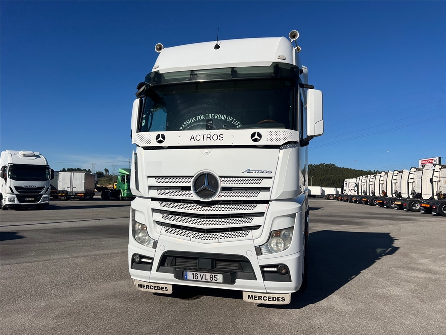 MERCEDES-BENZ 1863 AMG / RETARDER - Vetopöytäauto: kuva MERCEDES-BENZ 1863 AMG / RETARDER - Vetopöytäauto MERCEDES-BENZ 1863 AMG / RETARDER - Vetopöytäauto: kuva MERCEDES-BENZ 1863 AMG / RETARDER - Vetopöytäauto