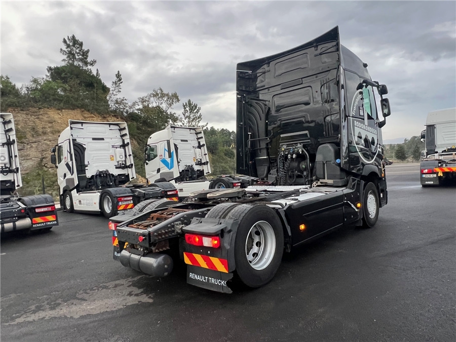 Renault T 520 HIGHCAB - Vetopöytäauto: kuva Renault T 520 HIGHCAB - Vetopöytäauto Renault T 520 HIGHCAB - Vetopöytäauto: kuva Renault T 520 HIGHCAB - Vetopöytäauto