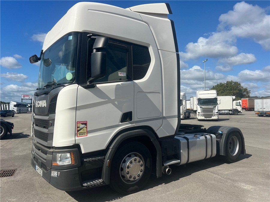 Scania R450 - Vetopöytäauto: kuva Scania R450 - Vetopöytäauto Scania R450 - Vetopöytäauto: kuva Scania R450 - Vetopöytäauto