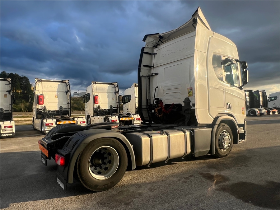 Scania R450 / RETARDER - Vetopöytäauto: kuva Scania R450 / RETARDER - Vetopöytäauto Scania R450 / RETARDER - Vetopöytäauto: kuva Scania R450 / RETARDER - Vetopöytäauto