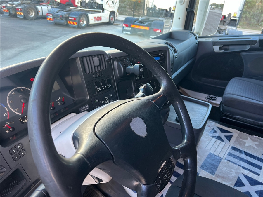 Vetopöytäauto Scania R480: kuva Vetopöytäauto Scania R480 Vetopöytäauto Scania R480: kuva Vetopöytäauto Scania R480