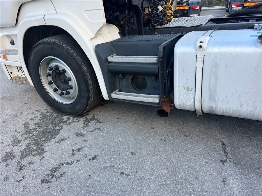 Vetopöytäauto Scania R480: kuva Vetopöytäauto Scania R480 Vetopöytäauto Scania R480: kuva Vetopöytäauto Scania R480