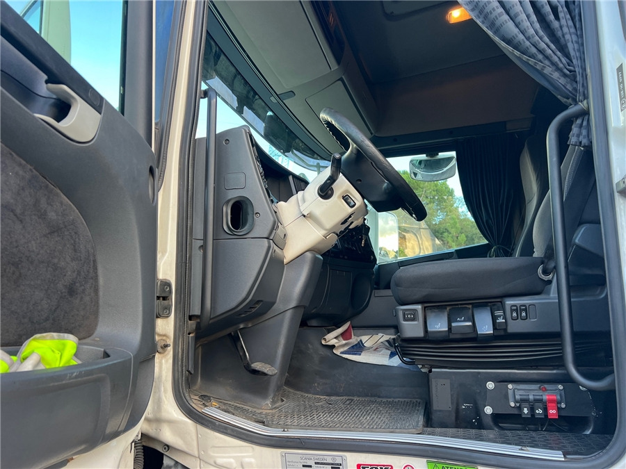 Vetopöytäauto Scania R480: kuva Vetopöytäauto Scania R480 Vetopöytäauto Scania R480: kuva Vetopöytäauto Scania R480