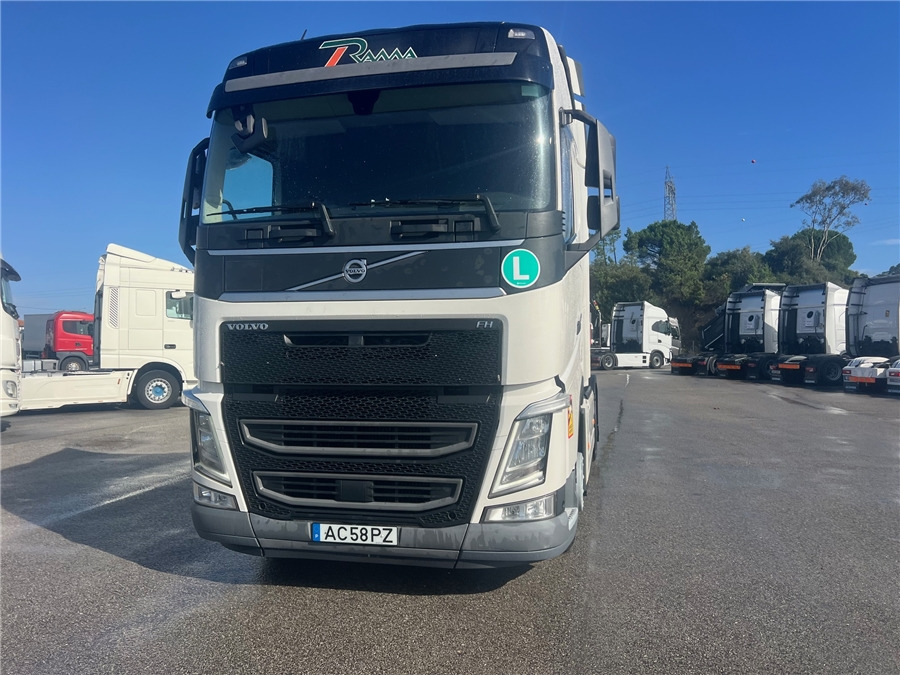 Volvo FH500 / RETARDER / IPARKCOOL - Vetopöytäauto: kuva Volvo FH500 / RETARDER / IPARKCOOL - Vetopöytäauto Volvo FH500 / RETARDER / IPARKCOOL - Vetopöytäauto: kuva Volvo FH500 / RETARDER / IPARKCOOL - Vetopöytäauto