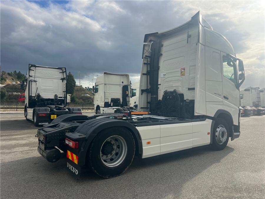 Volvo FH500 / RETARDER / IPARKCOOL - Vetopöytäauto: kuva Volvo FH500 / RETARDER / IPARKCOOL - Vetopöytäauto Volvo FH500 / RETARDER / IPARKCOOL - Vetopöytäauto: kuva Volvo FH500 / RETARDER / IPARKCOOL - Vetopöytäauto