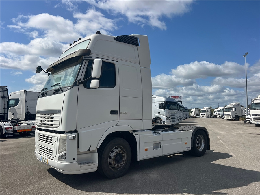 Volvo FH500 / RETARDER - Vetopöytäauto: kuva Volvo FH500 / RETARDER - Vetopöytäauto Volvo FH500 / RETARDER - Vetopöytäauto: kuva Volvo FH500 / RETARDER - Vetopöytäauto