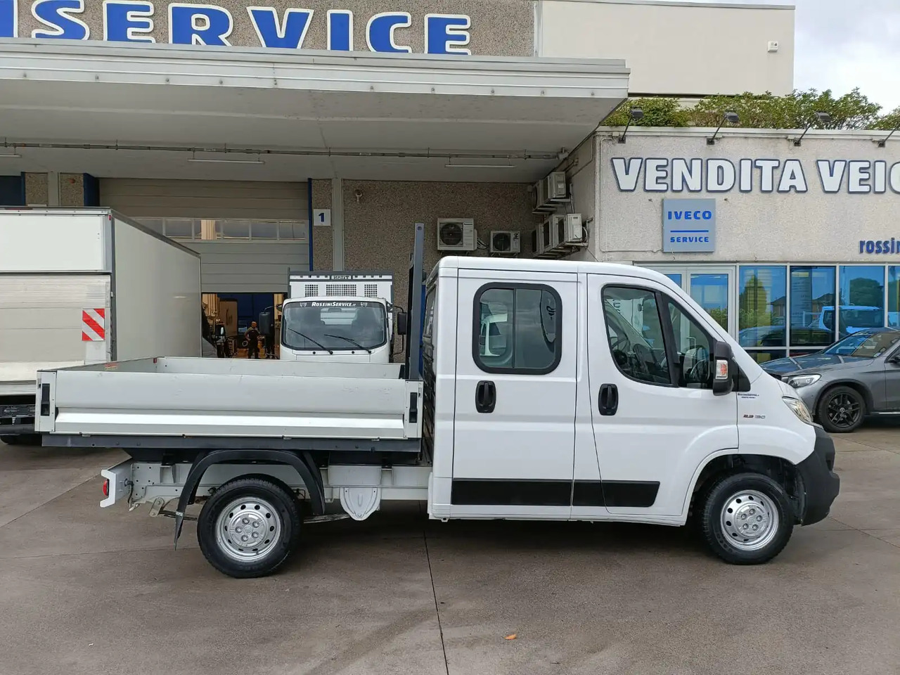 FIAT DUCATO MAXI 35 LH1 7 POSTI - Avolava pakettiauto: kuva FIAT DUCATO MAXI 35 LH1 7 POSTI - Avolava pakettiauto FIAT DUCATO MAXI 35 LH1 7 POSTI - Avolava pakettiauto: kuva FIAT DUCATO MAXI 35 LH1 7 POSTI - Avolava pakettiauto