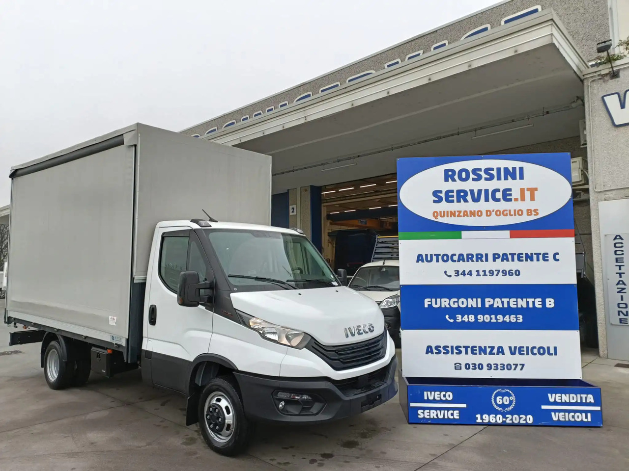 IVECO DAILY 35C16 3000 cc KM 0 - Pressukapelli tavara-auto: kuva IVECO DAILY 35C16 3000 cc KM 0 - Pressukapelli tavara-auto IVECO DAILY 35C16 3000 cc KM 0 - Pressukapelli tavara-auto: kuva IVECO DAILY 35C16 3000 cc KM 0 - Pressukapelli tavara-auto