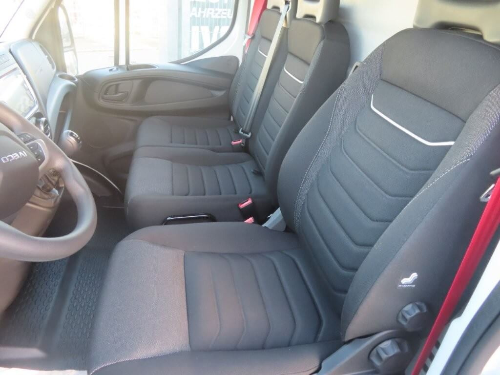 IVECO DAILY 35C16 3000 cc KM 0 - Jakeluauto: kuva IVECO DAILY 35C16 3000 cc KM 0 - Jakeluauto IVECO DAILY 35C16 3000 cc KM 0 - Jakeluauto: kuva IVECO DAILY 35C16 3000 cc KM 0 - Jakeluauto