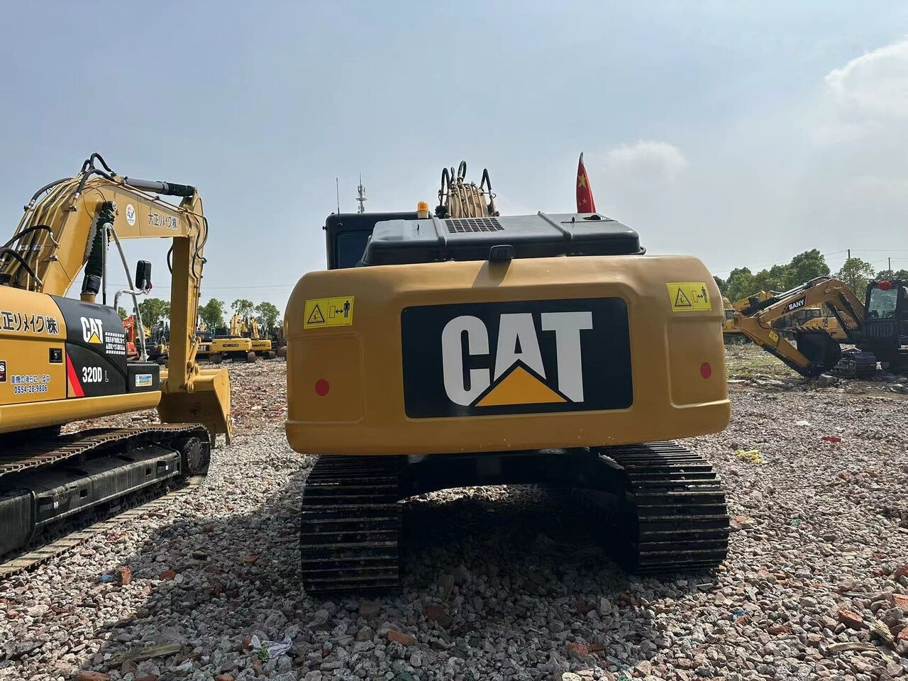 Caterpillar CAT 320D - Telakaivukone: kuva Caterpillar CAT 320D - Telakaivukone Caterpillar CAT 320D - Telakaivukone: kuva Caterpillar CAT 320D - Telakaivukone