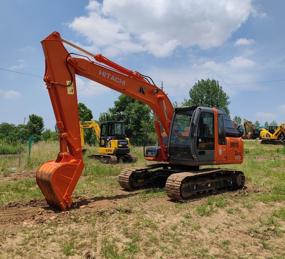 Hitachi ZX120 - Telakaivukone: kuva Hitachi ZX120 - Telakaivukone Hitachi ZX120 - Telakaivukone: kuva Hitachi ZX120 - Telakaivukone