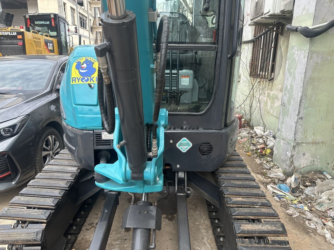 Kobelco SK35SR-5 - Minikuormaaja: kuva Kobelco SK35SR-5 - Minikuormaaja Kobelco SK35SR-5 - Minikuormaaja: kuva Kobelco SK35SR-5 - Minikuormaaja
