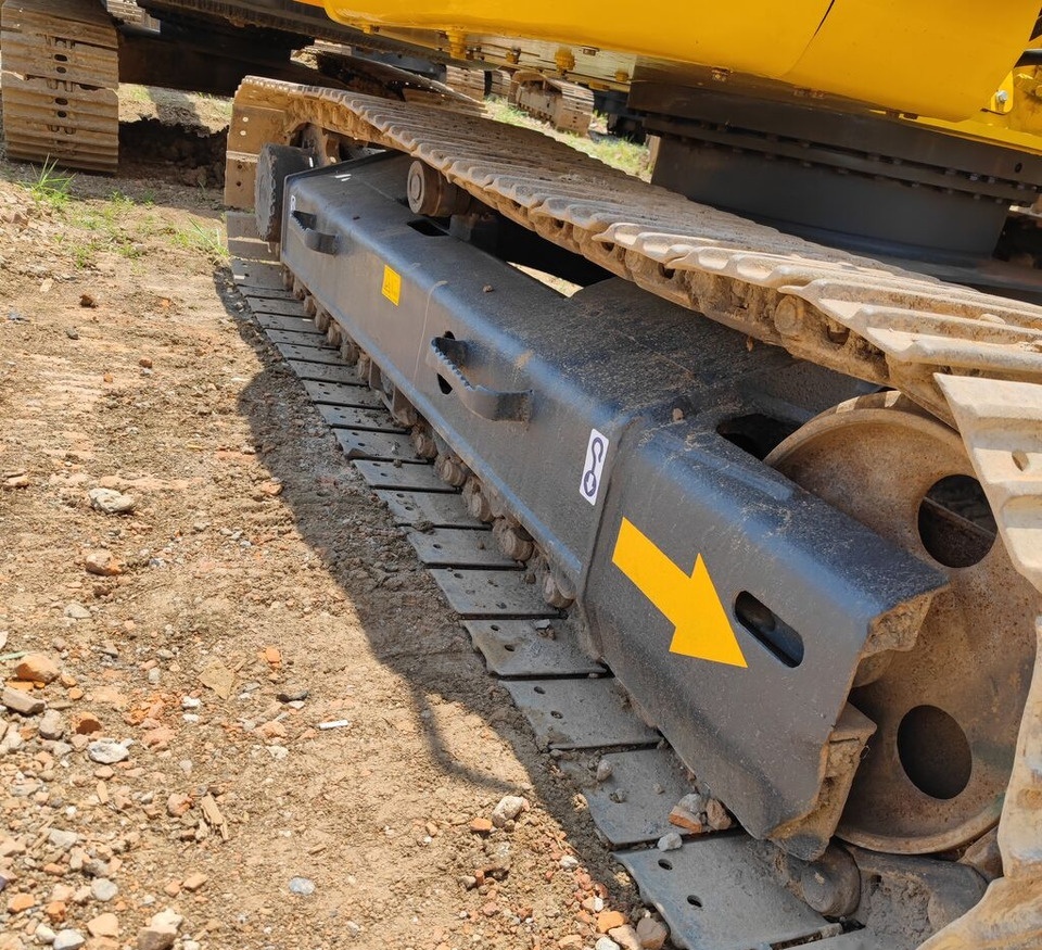 Komatsu PC128US - Telakaivukone: kuva Komatsu PC128US - Telakaivukone Komatsu PC128US - Telakaivukone: kuva Komatsu PC128US - Telakaivukone