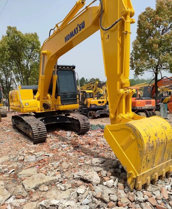 Komatsu PC160 - Telakaivukone: kuva Komatsu PC160 - Telakaivukone Komatsu PC160 - Telakaivukone: kuva Komatsu PC160 - Telakaivukone