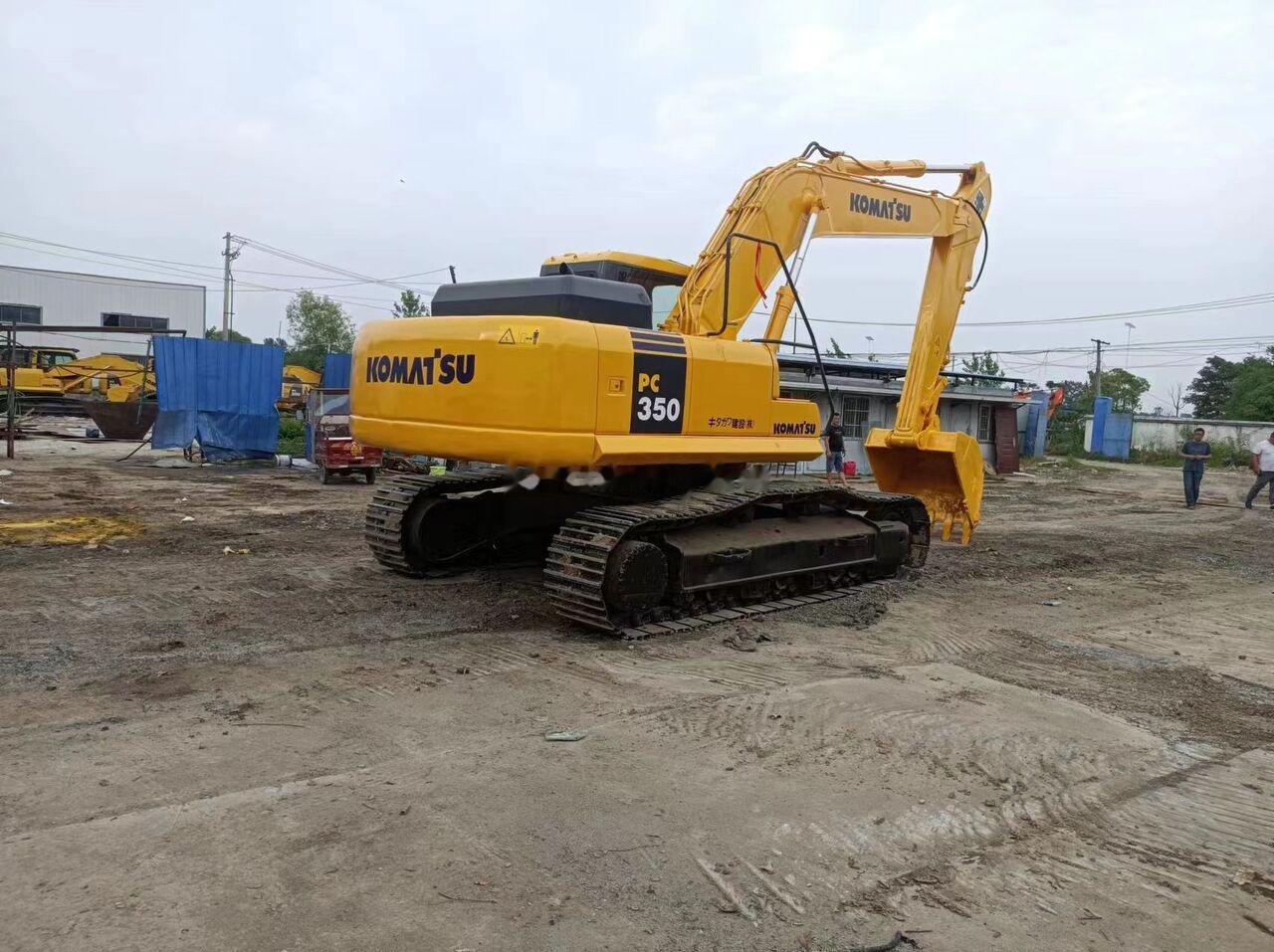 Komatsu PC350-7 - Telakaivukone: kuva Komatsu PC350-7 - Telakaivukone Komatsu PC350-7 - Telakaivukone: kuva Komatsu PC350-7 - Telakaivukone
