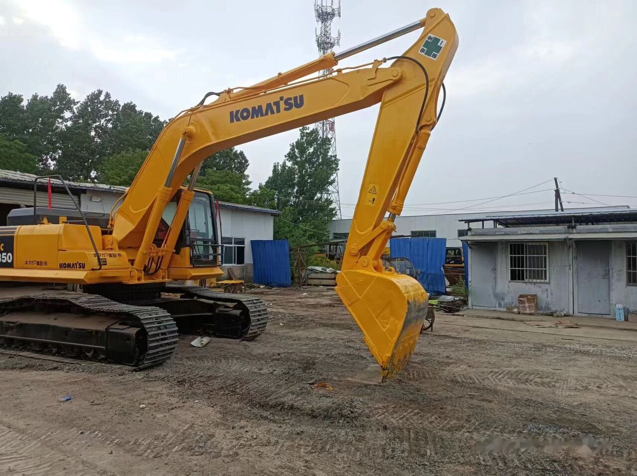 Komatsu PC350-7 - Telakaivukone: kuva Komatsu PC350-7 - Telakaivukone Komatsu PC350-7 - Telakaivukone: kuva Komatsu PC350-7 - Telakaivukone
