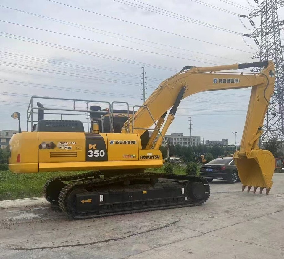 Komatsu PC350 - Telakaivukone: kuva Komatsu PC350 - Telakaivukone Komatsu PC350 - Telakaivukone: kuva Komatsu PC350 - Telakaivukone