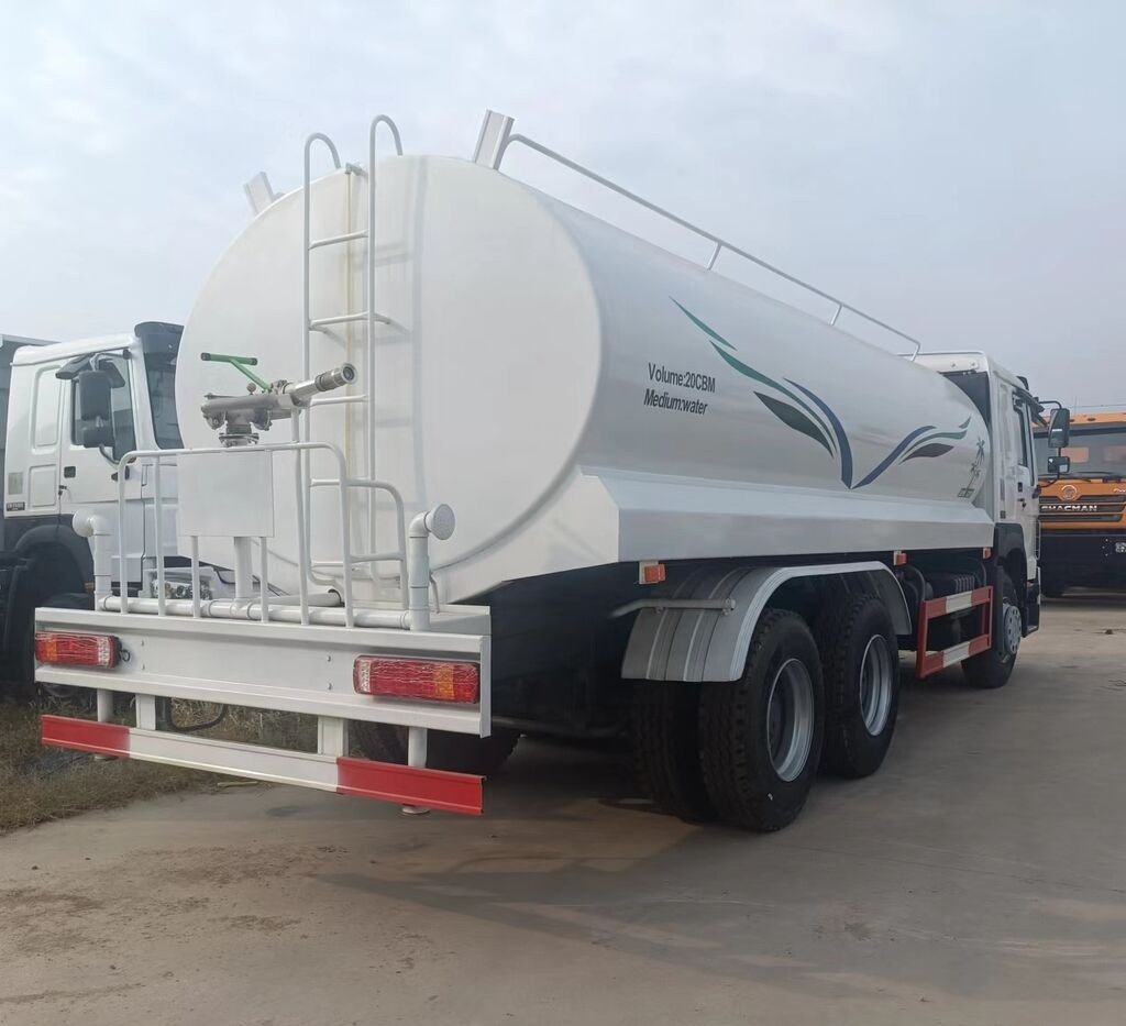 Sinotruk Howo 371 - Kunnallis-/ Erikoisajoneuvot: kuva Sinotruk Howo 371 - Kunnallis-/ Erikoisajoneuvot Sinotruk Howo 371 - Kunnallis-/ Erikoisajoneuvot: kuva Sinotruk Howo 371 - Kunnallis-/ Erikoisajoneuvot
