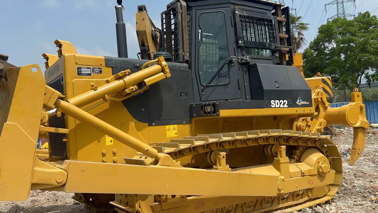 Puskutraktori Shantui SD22: kuva Puskutraktori Shantui SD22