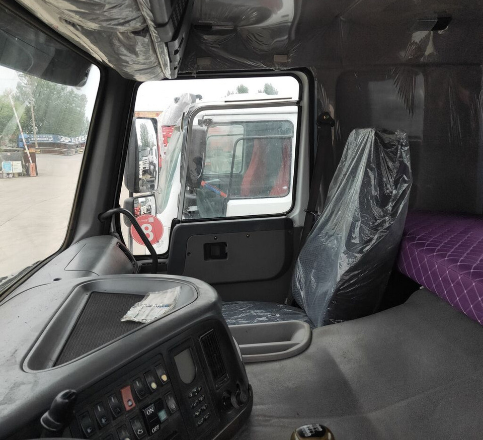 Howo 371 - Vetopöytäauto: kuva Howo 371 - Vetopöytäauto Howo 371 - Vetopöytäauto: kuva Howo 371 - Vetopöytäauto