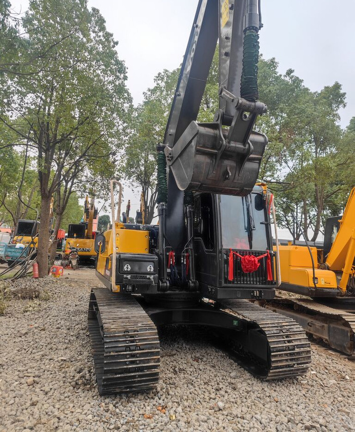 Volvo EC140DL - Telakaivukone: kuva Volvo EC140DL - Telakaivukone Volvo EC140DL - Telakaivukone: kuva Volvo EC140DL - Telakaivukone