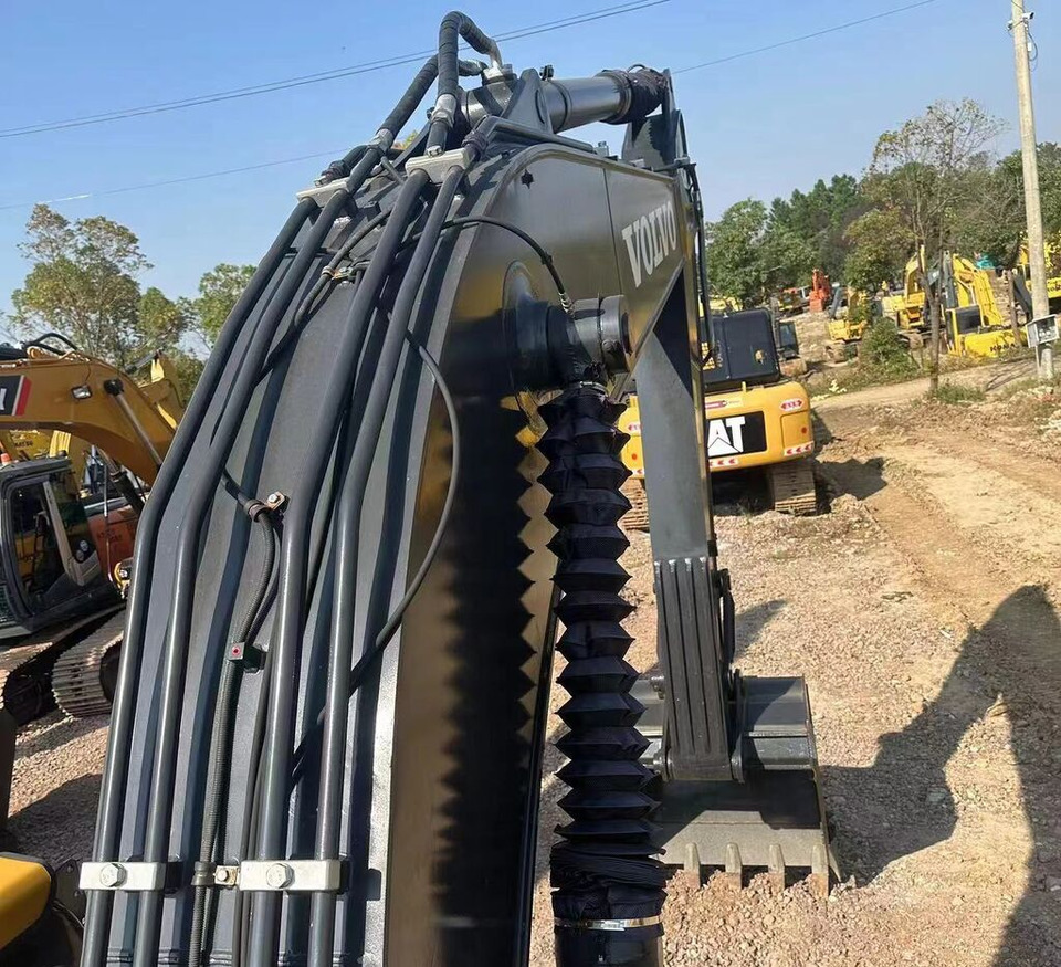 Telakaivukone Volvo EC210: kuva Telakaivukone Volvo EC210