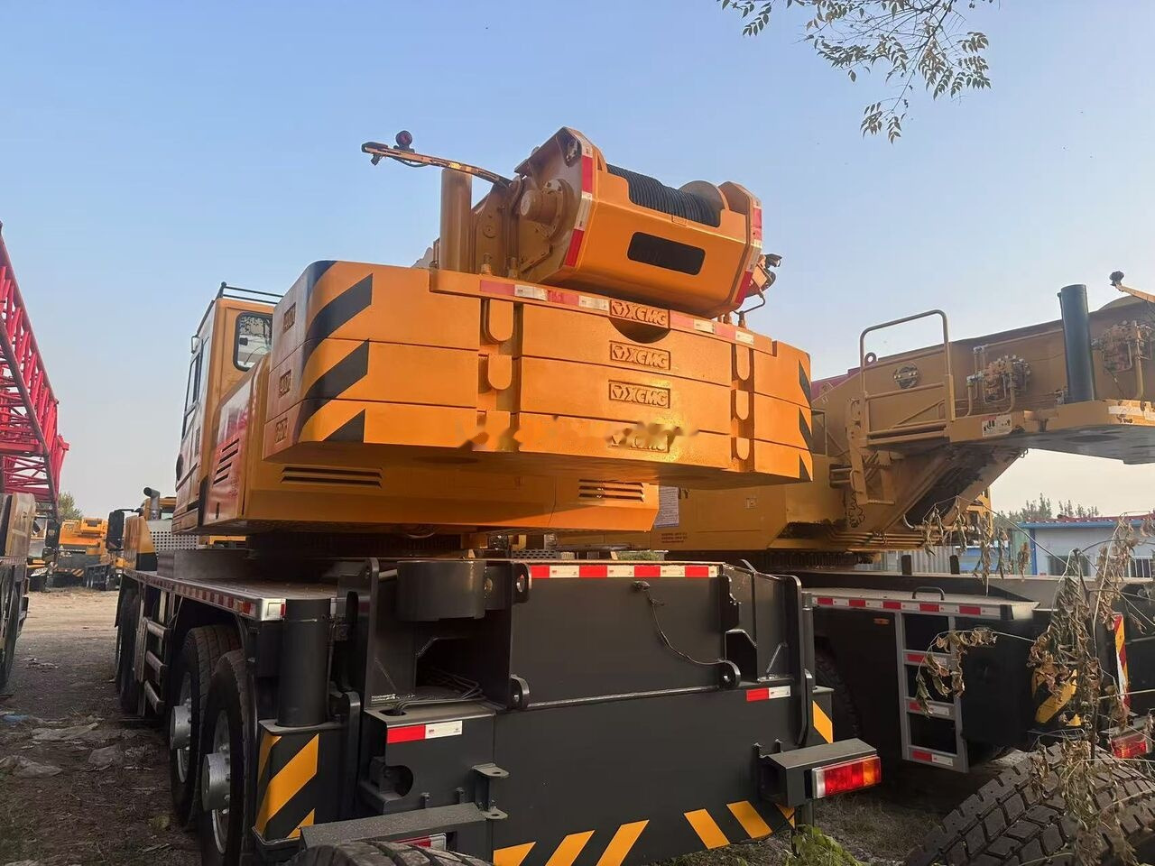 XCMG QY85k - Ajoneuvonosturi: kuva XCMG QY85k - Ajoneuvonosturi XCMG QY85k - Ajoneuvonosturi: kuva XCMG QY85k - Ajoneuvonosturi