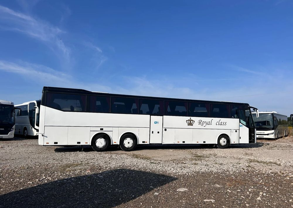 Bova FHD - Turistibussi: kuva Bova FHD - Turistibussi Bova FHD - Turistibussi: kuva Bova FHD - Turistibussi