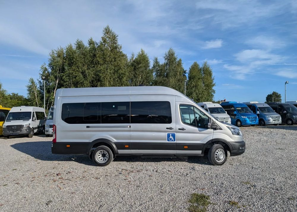 Ford Transit - Minibussi, Pikkubussi: kuva Ford Transit - Minibussi, Pikkubussi Ford Transit - Minibussi, Pikkubussi: kuva Ford Transit - Minibussi, Pikkubussi