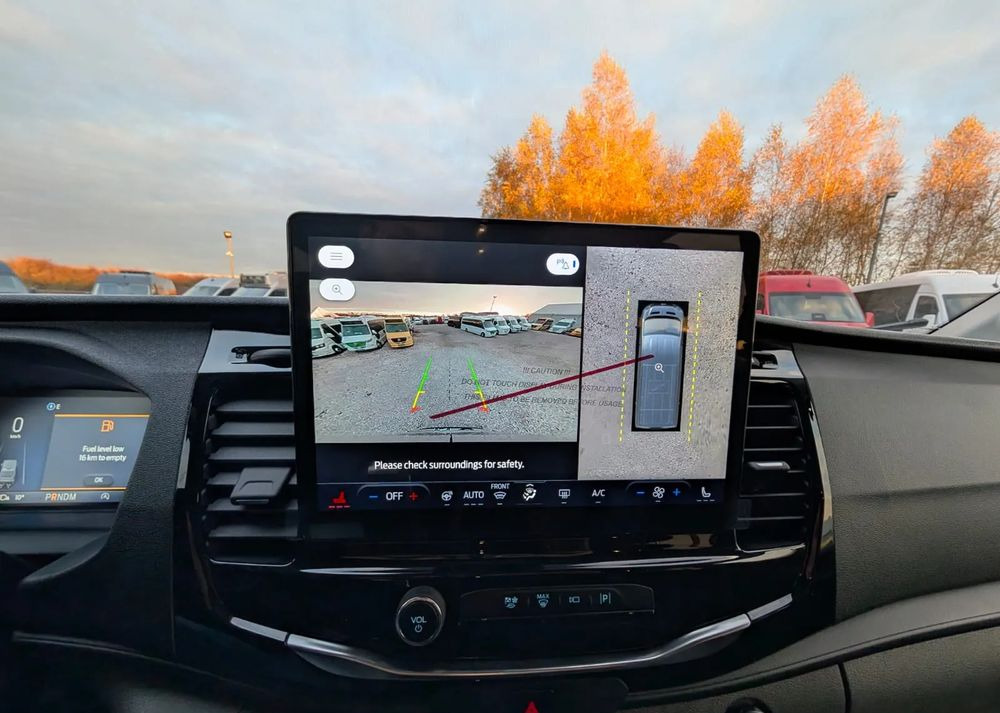 Uusi Minibussi, Pikkubussi Ford Transit: kuva Uusi Minibussi, Pikkubussi Ford Transit Uusi Minibussi, Pikkubussi Ford Transit: kuva Uusi Minibussi, Pikkubussi Ford Transit