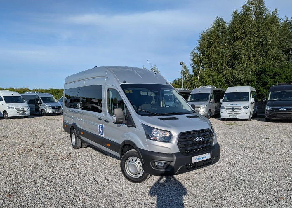 Ford Transit - Minibussi, Pikkubussi: kuva  Ford Transit - Minibussi, Pikkubussi Ford Transit - Minibussi, Pikkubussi: kuva  Ford Transit - Minibussi, Pikkubussi