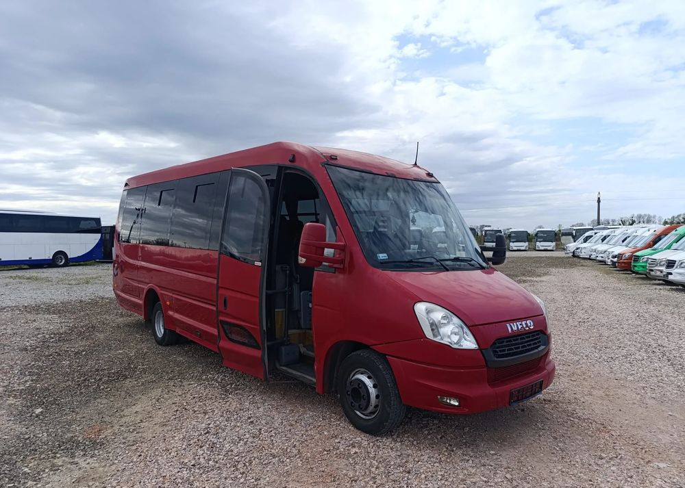 Iveco Sunrise - Minibussi, Pikkubussi: kuva Iveco Sunrise - Minibussi, Pikkubussi Iveco Sunrise - Minibussi, Pikkubussi: kuva Iveco Sunrise - Minibussi, Pikkubussi