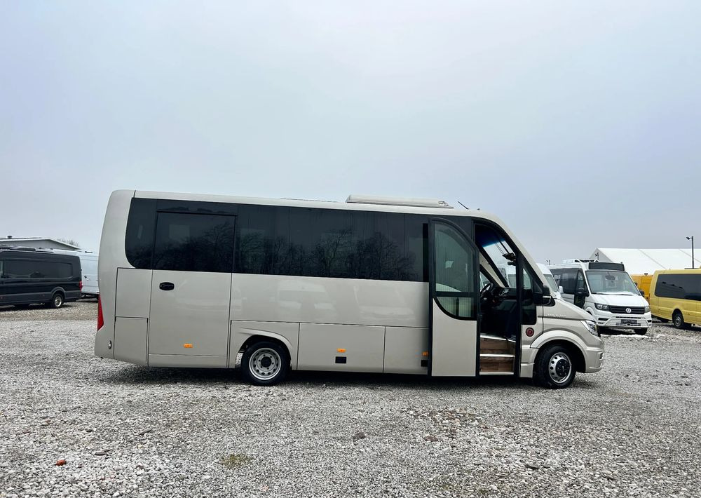 MAN TGE 5.160 - Minibussi, Pikkubussi: kuva MAN TGE 5.160 - Minibussi, Pikkubussi MAN TGE 5.160 - Minibussi, Pikkubussi: kuva MAN TGE 5.160 - Minibussi, Pikkubussi