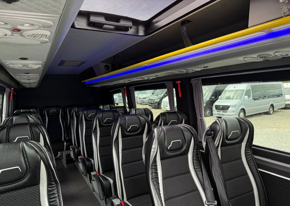 MAN TGE 5.160 - Minibussi, Pikkubussi: kuva MAN TGE 5.160 - Minibussi, Pikkubussi MAN TGE 5.160 - Minibussi, Pikkubussi: kuva MAN TGE 5.160 - Minibussi, Pikkubussi