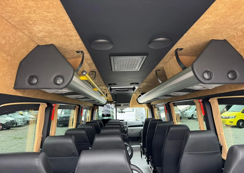 MAN TGE 5.160 - Minibussi, Pikkubussi: kuva MAN TGE 5.160 - Minibussi, Pikkubussi MAN TGE 5.160 - Minibussi, Pikkubussi: kuva MAN TGE 5.160 - Minibussi, Pikkubussi