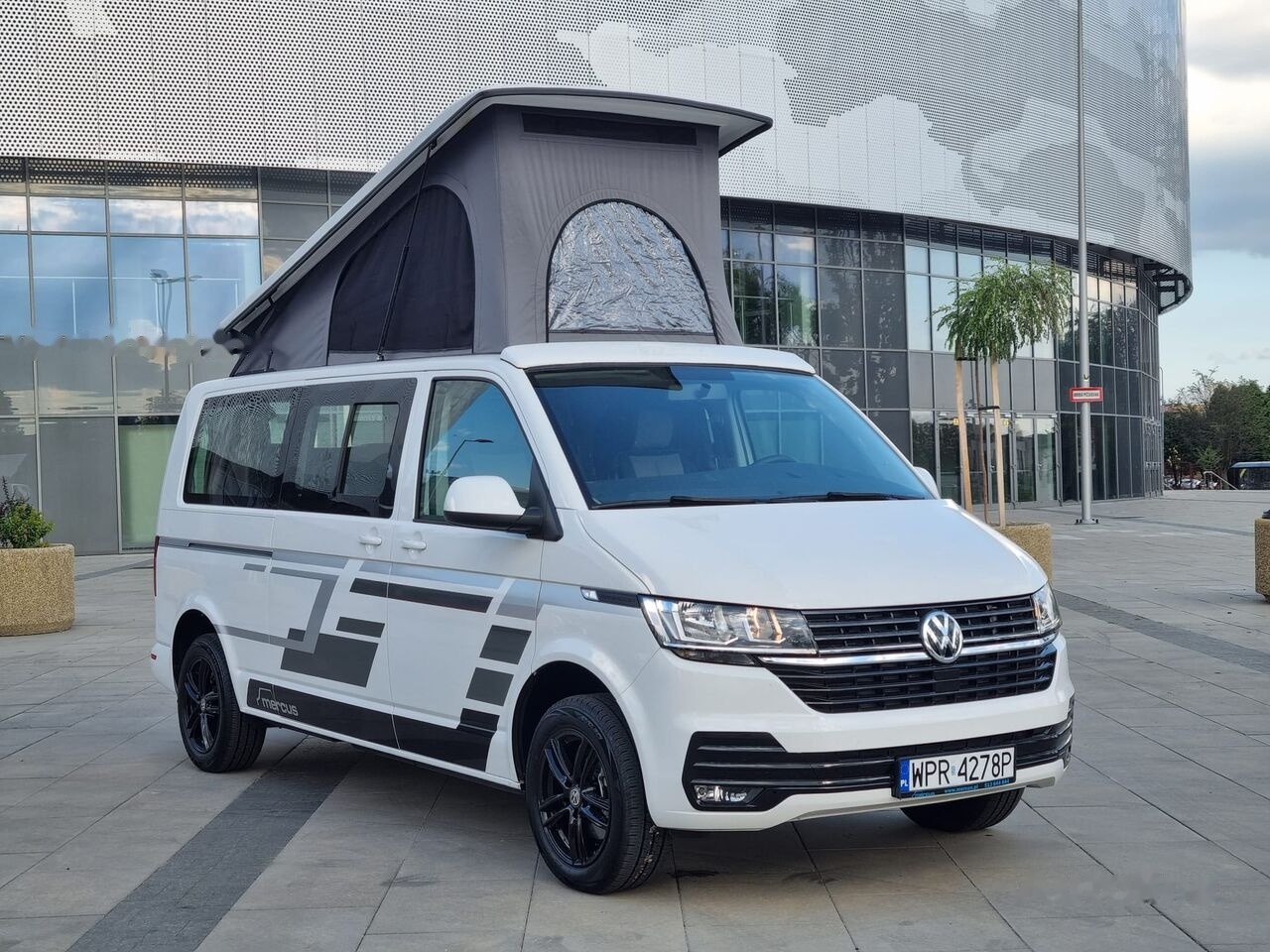 Volkswagen T6.1 California Mercus Camper - Matkailuauto: kuva Volkswagen T6.1 California Mercus Camper - Matkailuauto Volkswagen T6.1 California Mercus Camper - Matkailuauto: kuva Volkswagen T6.1 California Mercus Camper - Matkailuauto