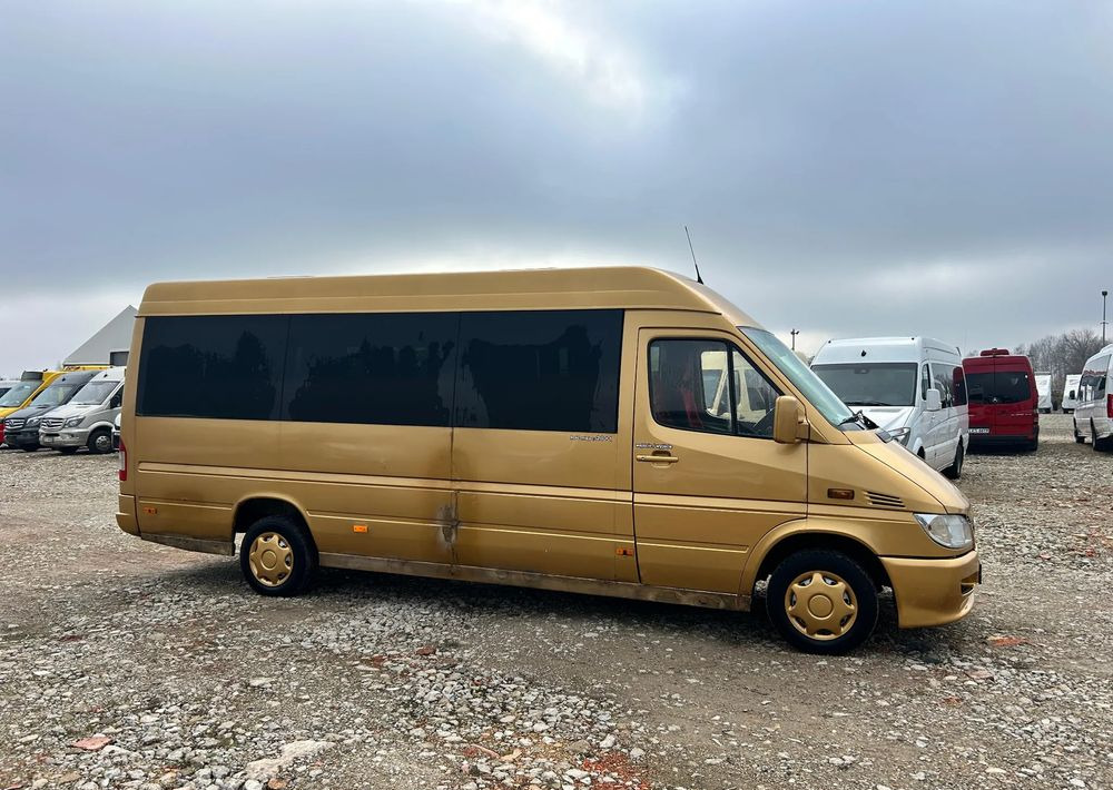 Mercedes-Benz Sprinter 311 - Minibussi, Pikkubussi: kuva Mercedes-Benz Sprinter 311 - Minibussi, Pikkubussi Mercedes-Benz Sprinter 311 - Minibussi, Pikkubussi: kuva Mercedes-Benz Sprinter 311 - Minibussi, Pikkubussi